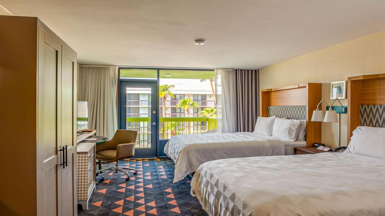 Holiday Inn Phoenix-Mesa Chandler By Ihg Bagian luar foto